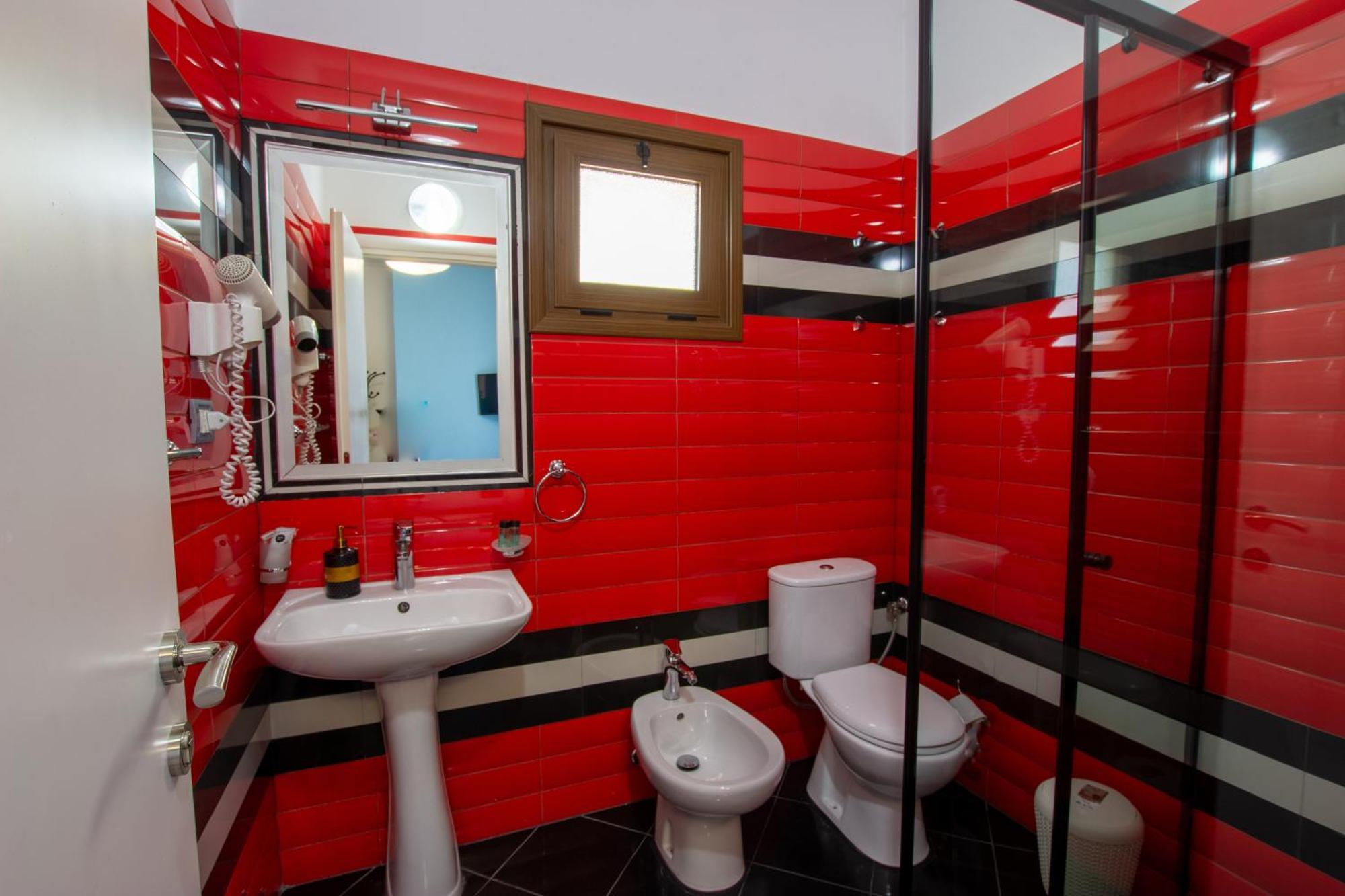 Bora Hotel Gjirokastër Dış mekan fotoğraf