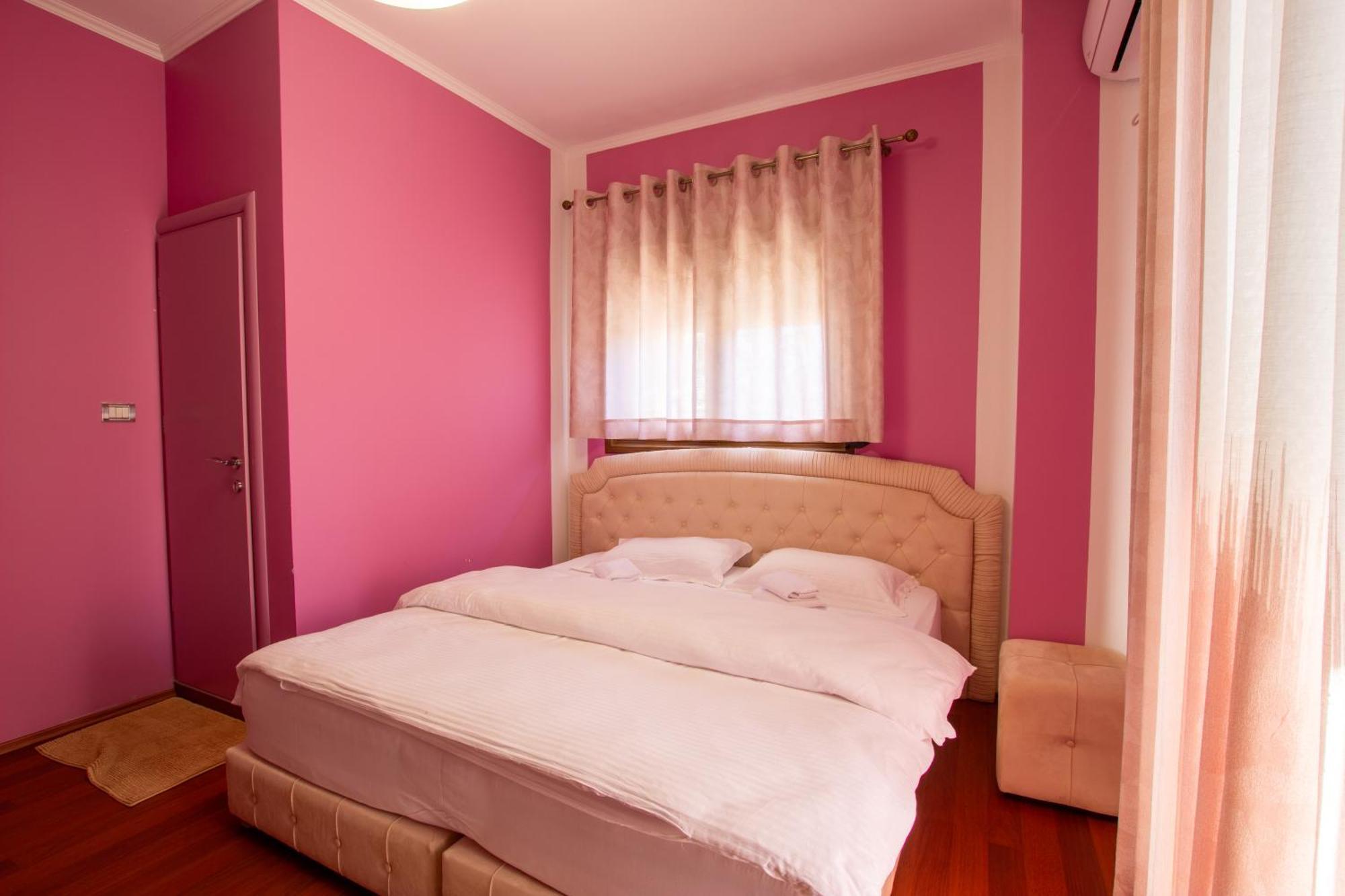 Bora Hotel Gjirokastër Dış mekan fotoğraf