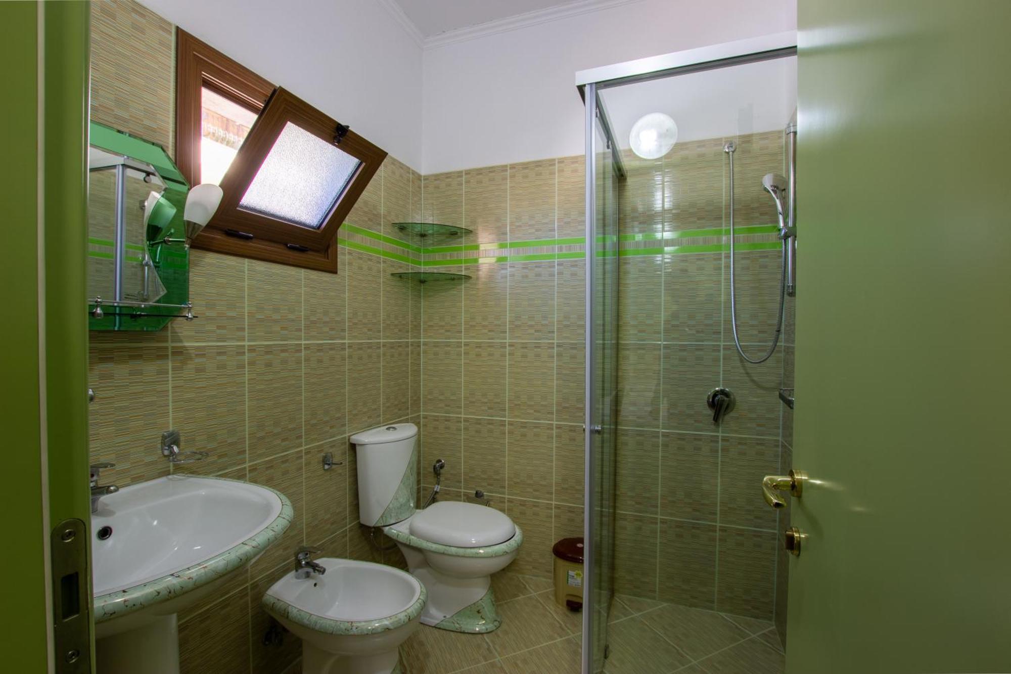 Bora Hotel Gjirokastër Dış mekan fotoğraf