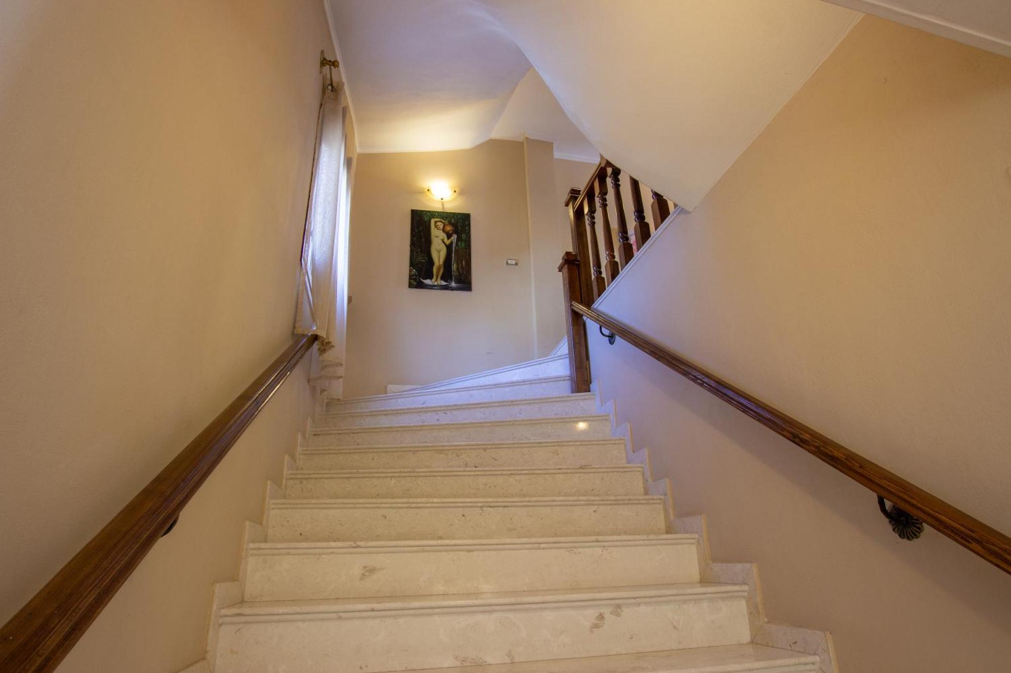 Bora Hotel Gjirokastër Dış mekan fotoğraf