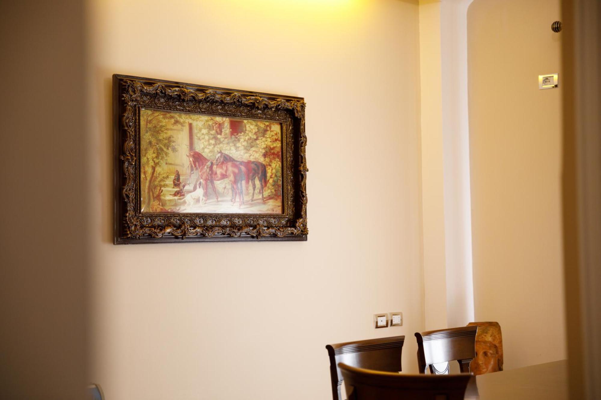 Bora Hotel Gjirokastër Dış mekan fotoğraf